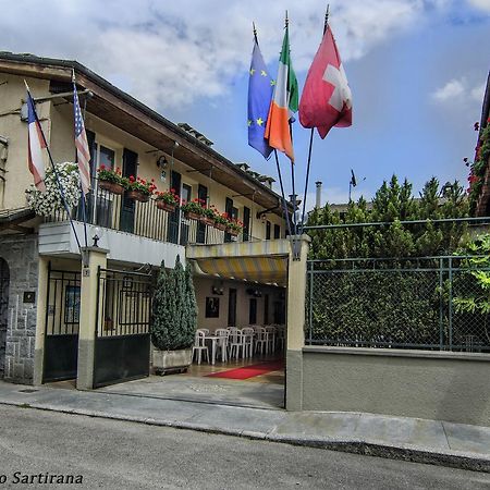 Hotel Centro Torre Pellice Ngoại thất bức ảnh