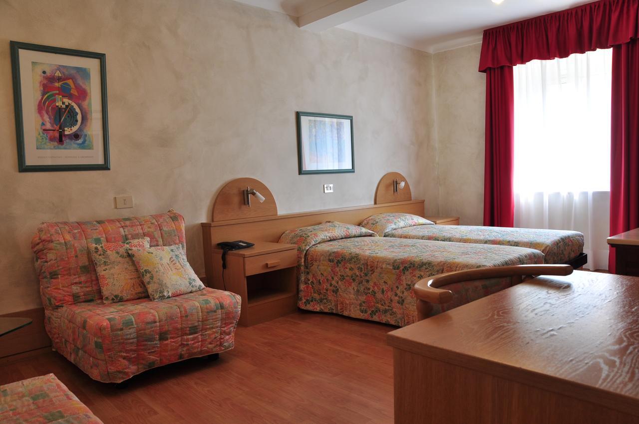 Hotel Centro Torre Pellice Ngoại thất bức ảnh