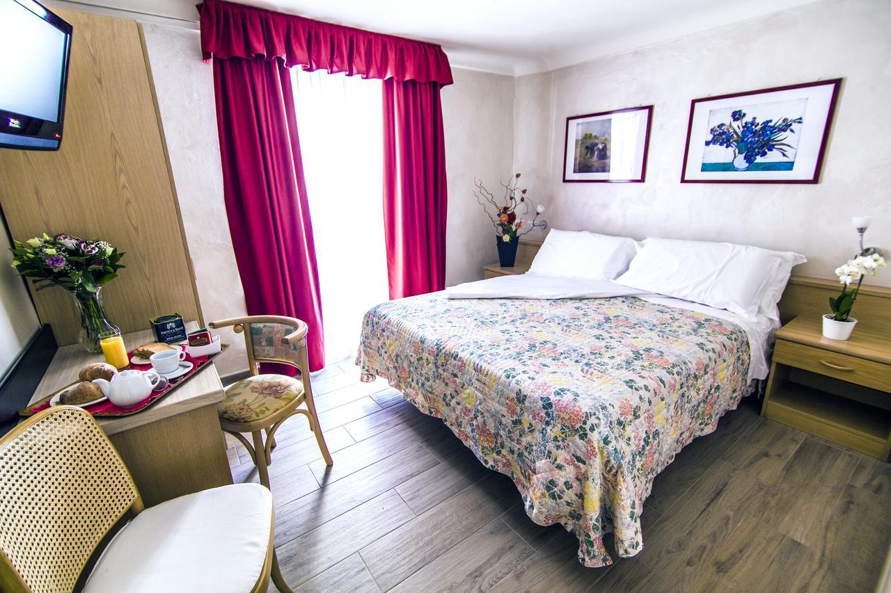 Hotel Centro Torre Pellice Ngoại thất bức ảnh